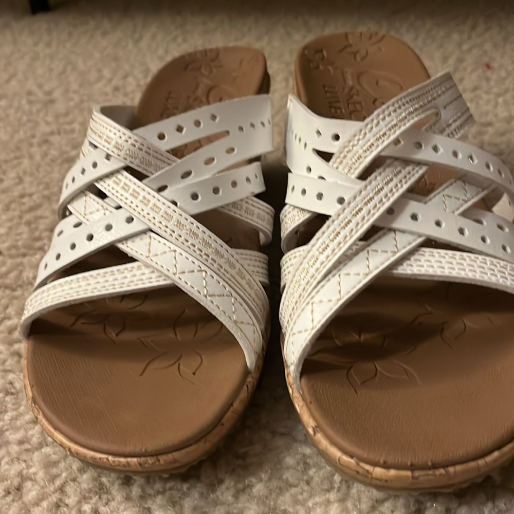 Heels - Picture 4 of 4